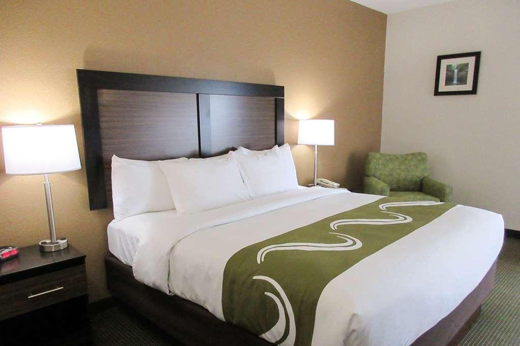 Quality Inn Монтигл Номер фото