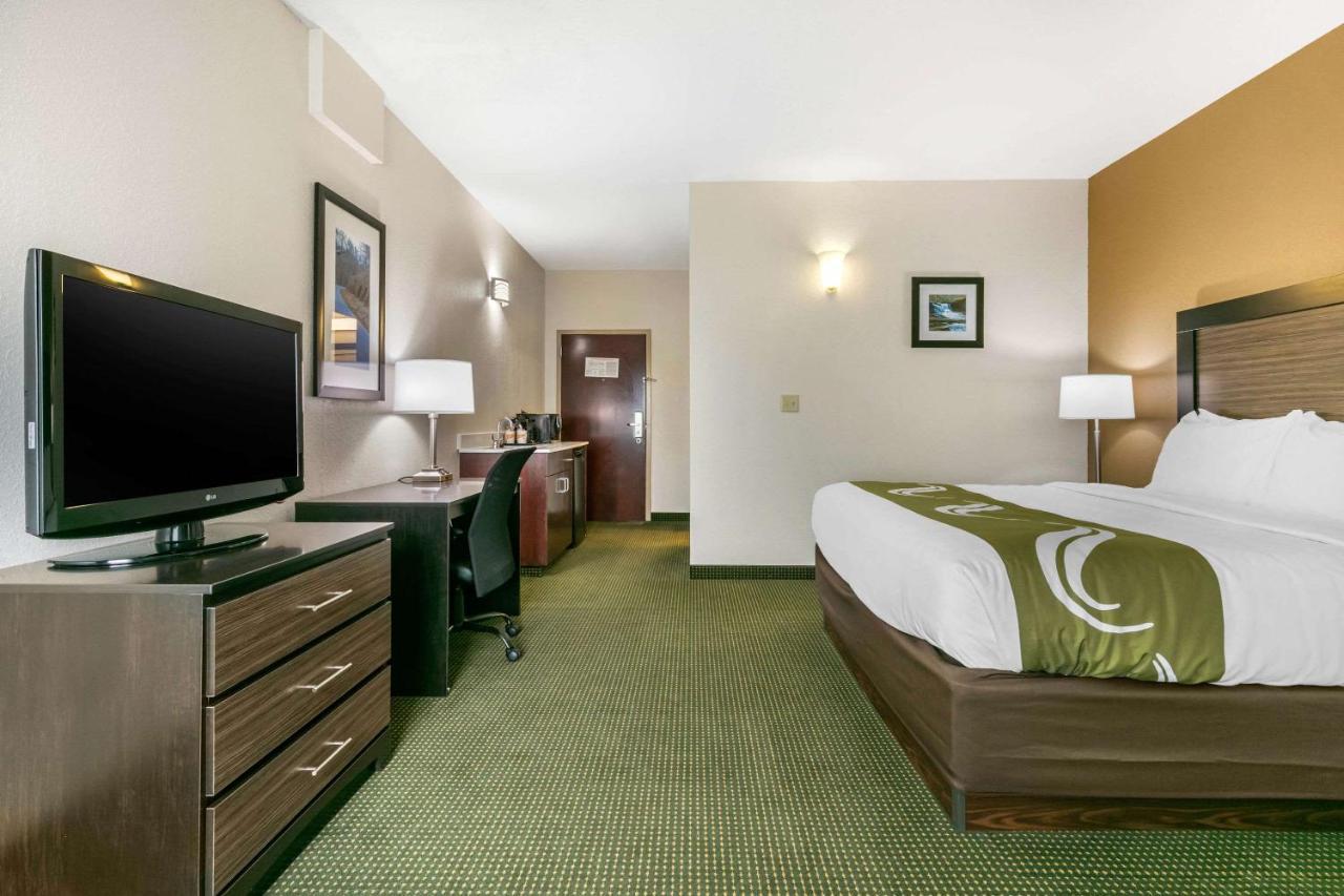 Quality Inn Монтигл Экстерьер фото