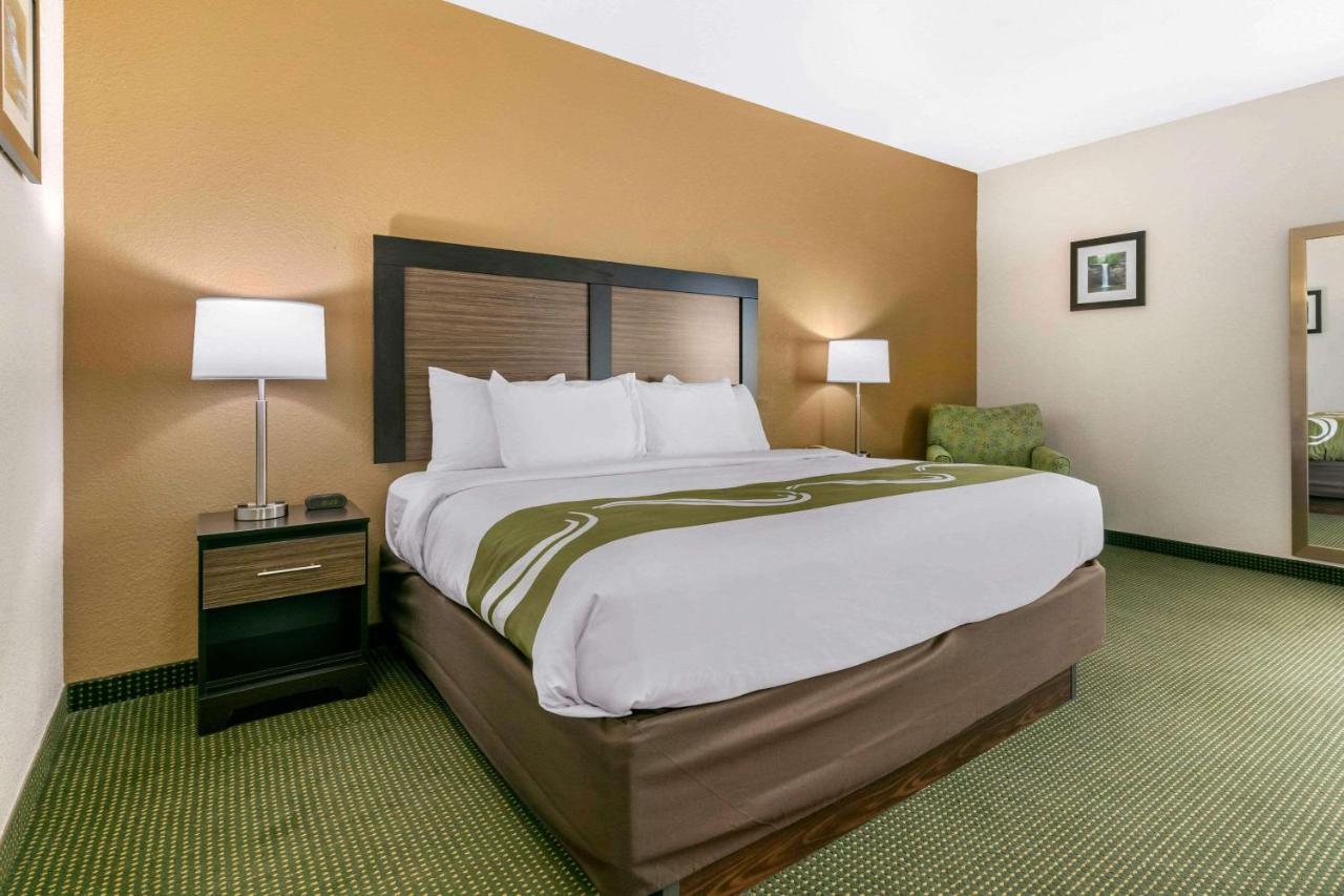 Quality Inn Монтигл Экстерьер фото